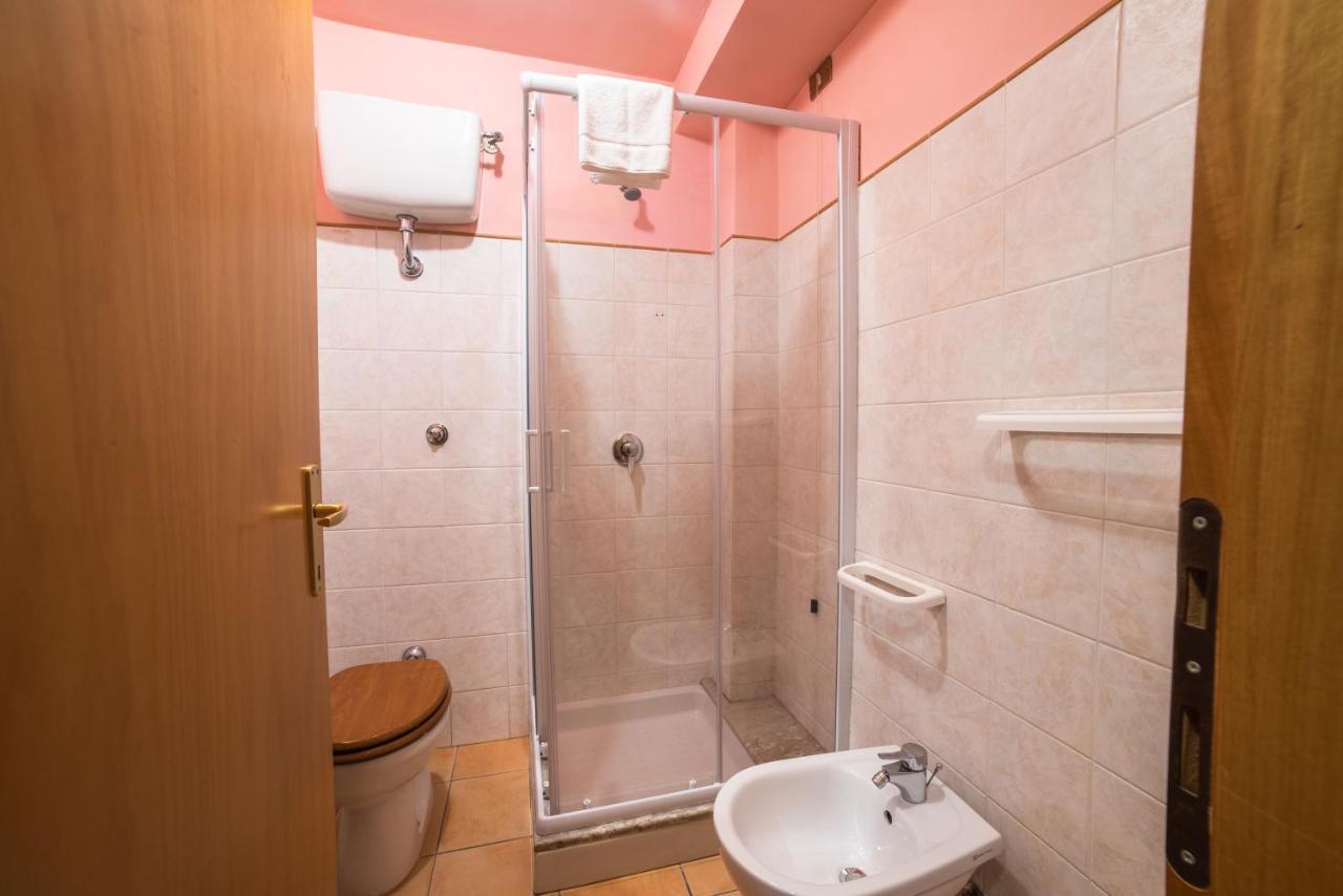 Dimora Fresilia Casa Vacanze 奥皮 外观 照片